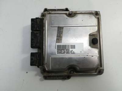 Recambio de centralita motor uce para peugeot 206 berlina 1998-2010 xs referencia OEM IAM 9648588880 0281011188 