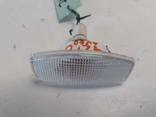 Recambio de piloto lateral izquierdo para peugeot 2008 (--.2013) 2013-2019 active referencia OEM IAM 194NA  