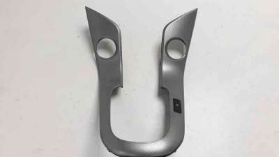 Recambio de moldura para chevrolet cruze 2009-2014 lt referencia OEM IAM 94565212  