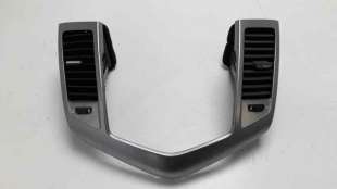 Recambio de rejilla aireadora para chevrolet cruze 2009-2014 lt referencia OEM IAM 94567908  