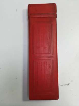 Recambio de triangulo emergencias para universal universal - universal referencia OEM IAM TRANGULOEMER  