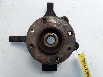 Recambio de mangueta delantera derecha para dacia sandero 2008-2013 ambiance referencia OEM IAM   