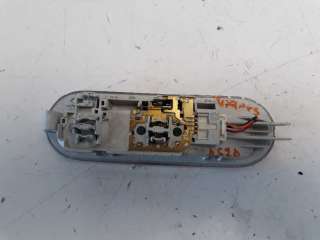 Recambio de luz interior para dacia sandero 2008-2013 ambiance referencia OEM IAM 8200074362  