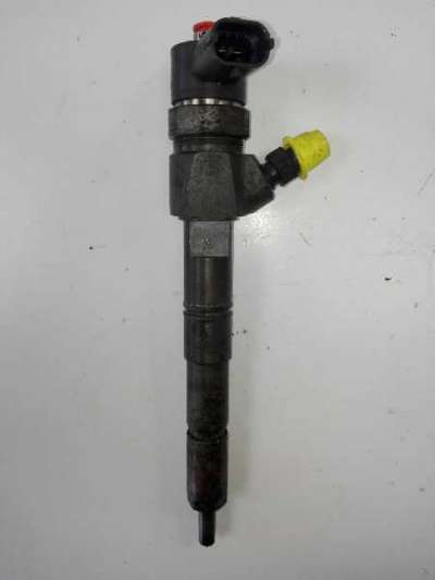 Recambio de inyector para opel insignia berlina 2008-2017 selective referencia OEM IAM 0445110423 55577668 