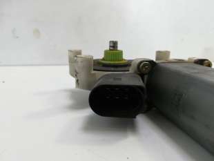 Recambio de motor elevalunas delantero izquierdo para bmw serie 5 berlina (e60) 2003-2010 530d referencia OEM IAM 6922267   2