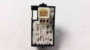 Recambio de mando elevalunas trasero izquierdo para toyota auris 2012-2019 1.2 16v turbo cat referencia OEM IAM    2