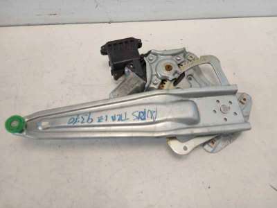 Recambio de elevalunas trasero izquierdo para toyota auris 2012-2019 1.2 16v turbo cat referencia OEM IAM 85710024503  