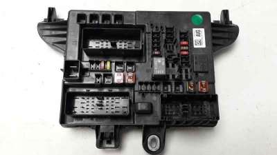 Recambio de caja reles / fusibles para opel insignia sports tourer 2008-2017 edition referencia OEM IAM 2273776501 18213120211 