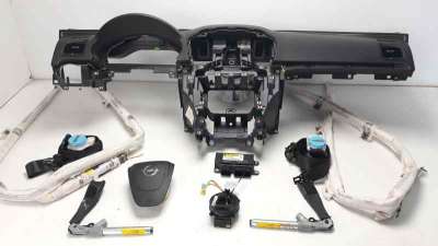 Recambio de kit airbag para opel insignia sports tourer 2008-2017 edition referencia OEM IAM 13275639  