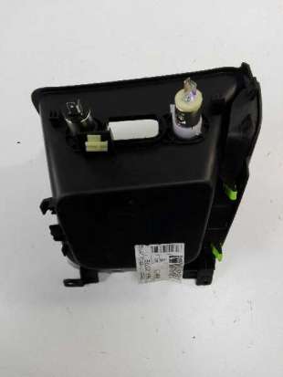 Recambio de cenicero para kia cee´d 2012-2018 drive referencia OEM IAM A2A102772   2