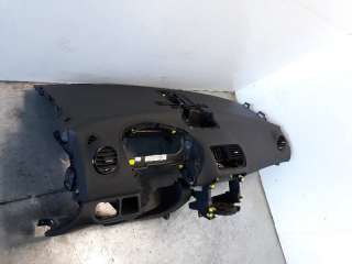 Recambio de salpicadero para opel meriva b 2010-2017 1.6 cdti dpf referencia OEM IAM 13315250  