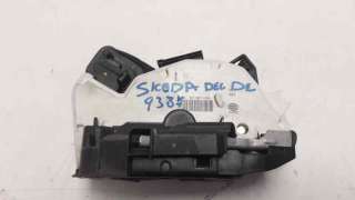 Recambio de cerradura puerta delantera derecha para skoda rapid 2012- ambition referencia OEM IAM 5E1837016A  