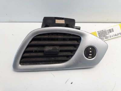 Recambio de rejilla aireadora para renault scenic iii 2009-2016 1.9 dci diesel referencia OEM IAM 1012127  
