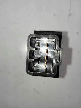 Recambio de interruptor para ssangyong korando 2003-2006 2.9 turbodiesel cat referencia OEM IAM   