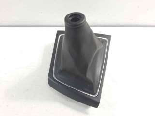 Recambio de guarnecidos palanca cambio para hyundai i20 2014- 1.2 16v cat referencia OEM IAM 84650C8000  
