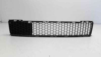 Recambio de rejilla delantera para fiat nuova 500 (150) 2007- lounge referencia OEM IAM 735425618 107095805 FT0302120