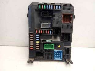 Recambio de caja reles / fusibles para peugeot 308 2013- referencia OEM IAM 9807054180  