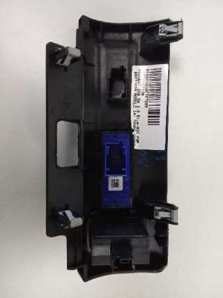Recambio de interruptor para peugeot 308 2013- referencia OEM IAM 98072409  