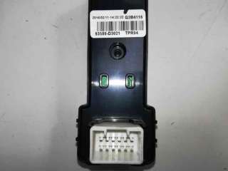 Recambio de mando elevalunas trasero derecho para hyundai tucson 2015- 1.7 crdi cat referencia OEM IAM 93580D3021  