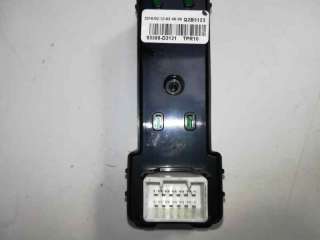 Recambio de mando elevalunas trasero izquierdo para hyundai tucson 2015- 1.7 crdi cat referencia OEM IAM 93580D3021  
