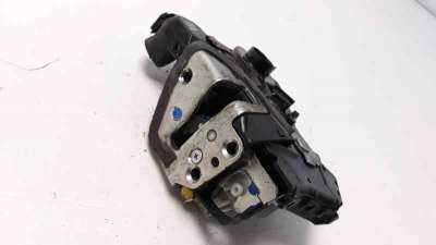 Recambio de cerradura puerta delantera izquierda para toyota auris 2006-2012 luna referencia OEM IAM 6904002210  