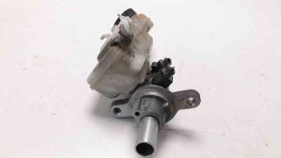 Recambio de bomba freno para toyota auris 2006-2012 luna referencia OEM IAM 4720119055  