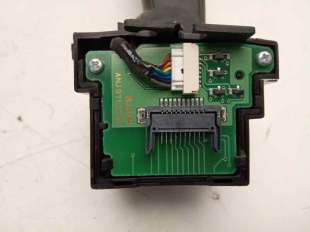 Recambio de mando limpia para volvo v40 2012- kinetic referencia OEM IAM 31456041   2