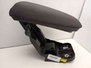 Recambio de apoyabrazos central para volvo v40 2012- kinetic referencia OEM IAM 31448087   2