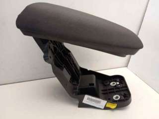 Recambio de apoyabrazos central para volvo v40 2012- kinetic referencia OEM IAM 31448087  