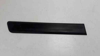 Recambio de moldura para fiat fiorino 2007- básico referencia OEM IAM 1308823070  