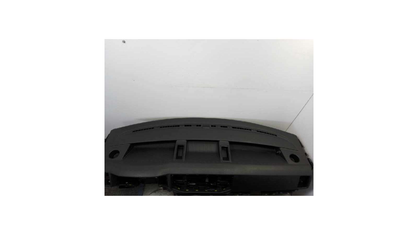 Recambio de salpicadero para volkswagen crafter kasten (sy) 2016- furgón 35 bl ta fwd referencia OEM IAM 7C0857051B 7C1857003BD  Recambio de salpicadero para volkswagen crafter kasten (sy) 2016- furgón 35 bl ta fwd referencia OEM IAM 7C0857051B 7C1857003BD