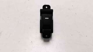 Recambio de mando elevalunas trasero izquierdo para kia rio 2011-2016 1.2 cat referencia OEM IAM 935801W000LH  