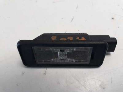 Recambio de piloto matricula para peugeot 208 2012-2019 active referencia OEM IAM 9682403680  