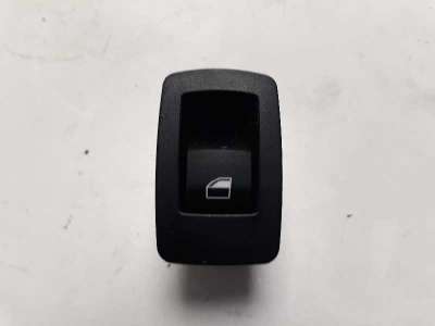 Recambio de mando elevalunas trasero derecho para bmw serie 4 gran coupe (f36) 2014- 420d referencia OEM IAM 9208106  