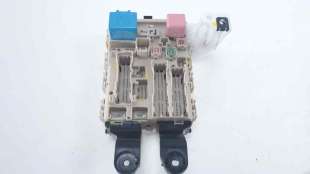 Recambio de caja reles / fusibles para toyota avensis (t27) 2008-2015 2.0 d-4d cat referencia OEM IAM 8273005170  