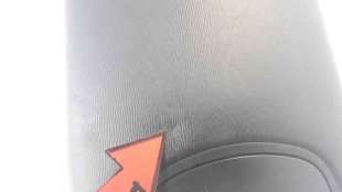 Recambio de apoyabrazos central para toyota avensis (t27) 2008-2015 2.0 d-4d cat referencia OEM IAM    2