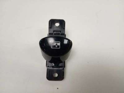Recambio de mando elevalunas delantero derecho para fiat nuova 500 (150) 2007- pop referencia OEM IAM 0735450602  