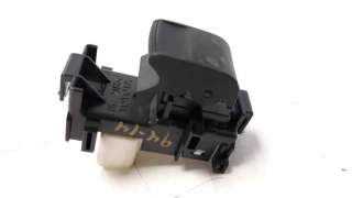 Recambio de mando elevalunas delantero derecho para toyota yaris 2014-2017 active referencia OEM IAM 8481052030 IAF810068HQ EWST