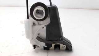 Recambio de cerradura puerta trasera derecha para toyota yaris 2014-2017 active referencia OEM IAM U2014110  