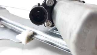 Recambio de elevalunas delantero derecho para dacia duster 2010-2018 ambiance 4x2 referencia OEM IAM 8200733829 106085501 115678