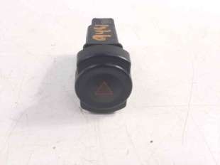 Recambio de warning para dacia duster 2010-2018 ambiance 4x2 referencia OEM IAM 8200446717  