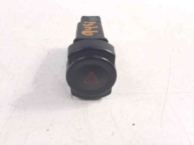 Recambio de warning para dacia duster 2010-2018 ambiance 4x2 referencia OEM IAM 8200446717  