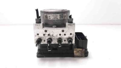 Recambio de abs para renault clio iv 2012- societé referencia OEM IAM 50528817  