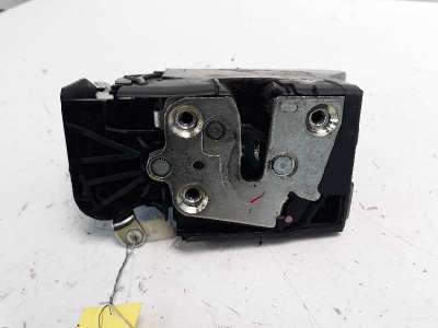 Recambio de cerradura puerta delantera derecha para dacia sandero 2012- laureate referencia OEM IAM 825026816R  