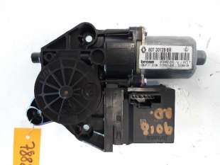Recambio de motor elevalunas delantero derecho para renault megane iii berlina 5 p 2008-2016 emotion referencia OEM IAM 80730139 2
