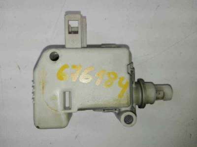 Recambio de tapa exterior combustible para volkswagen golf v berlina (1k1) 2003-2008 referencia OEM IAM 1K6810773  