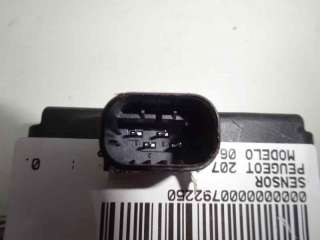 Recambio de sensor para peugeot 207 2006-2012 1.6 16v hdi referencia OEM IAM 9663737780  