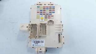 Recambio de caja reles / fusibles para kia cee´d 2012-2018 drive referencia OEM IAM 91950A2150  