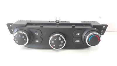 Recambio de mando calefaccion / aire acondicionado para kia cee´d 2012-2018 drive referencia OEM IAM 97250A2003  