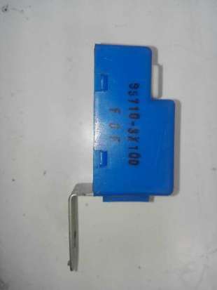 Recambio de caja reles / fusibles para kia sportage 2010-2016 referencia OEM IAM 957103K100   2